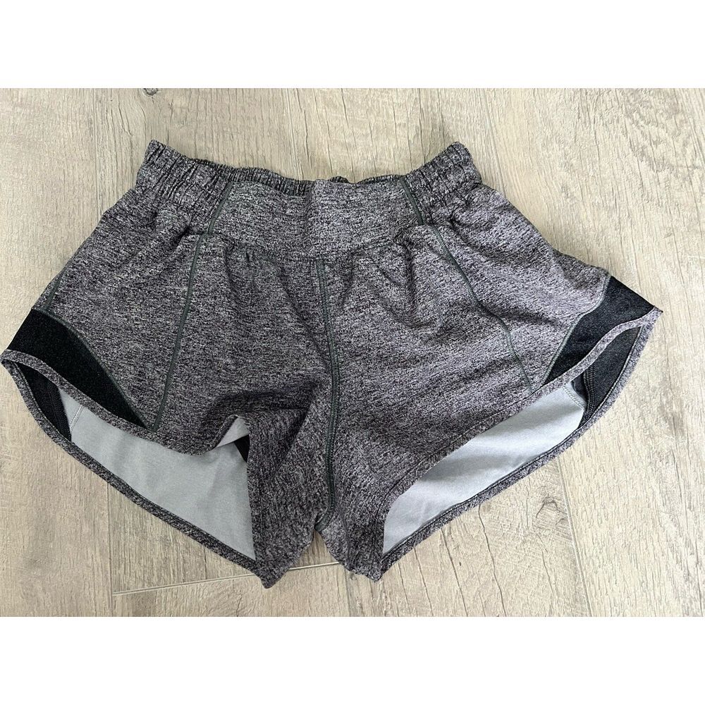 lululemon hotty-hot shorts , Heather Grey, Lined size 4